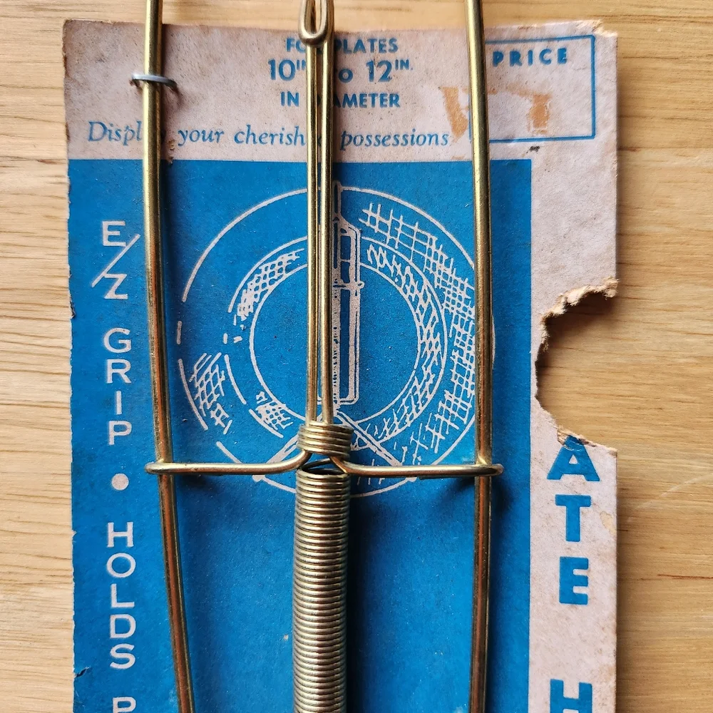 Lot of 3 Vintage Plate Hangers